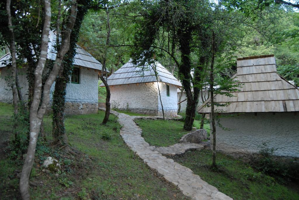Camp Divlja Rijeka Ξενοδοχείο Hum Δωμάτιο φωτογραφία